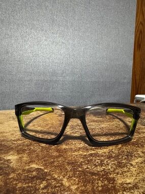 Used oakley chain link frames only